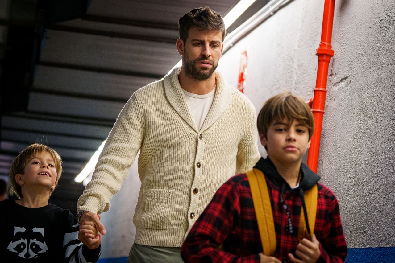 Жерар Пике вместе с детьми