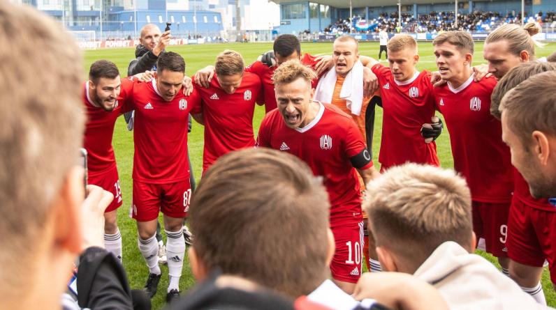 Пропустили нелепый штрафной и вылетели по пенальти. Eurostavka сгоняла на матч «Амкал» – «Звезда»