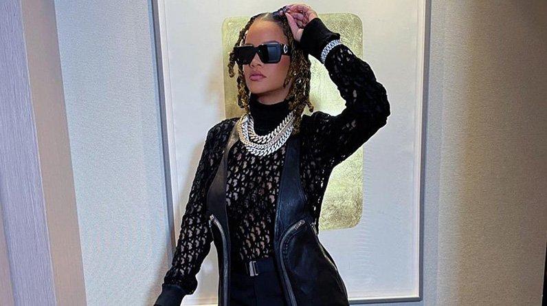 Рианна выступит в перерыве Супербоула. Шоу впервые будет спонсироваться Apple Music