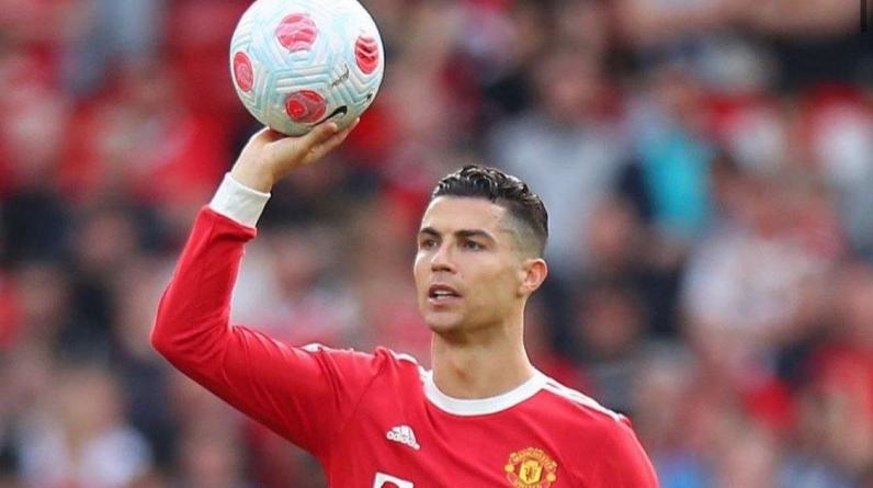 Роналду – о переходе в «Сити», отсталой инфраструктуре «МЮ» и рекорде Месси. Первая часть интервью