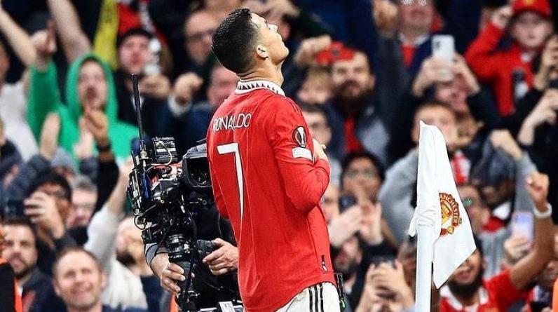 Руни считает неприемлемым поведение Роналду в «Манчестер Юнайтед» и поддерживает Тен Хага