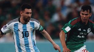 Агуэро объяснил поступок Месси, откинувшего футболку Мексики в раздевалке. Получил в ответ грубость