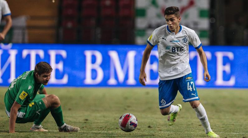 «Синдром второго сезона». Семин – об игре Захаряна после срыва перехода в «Челси»