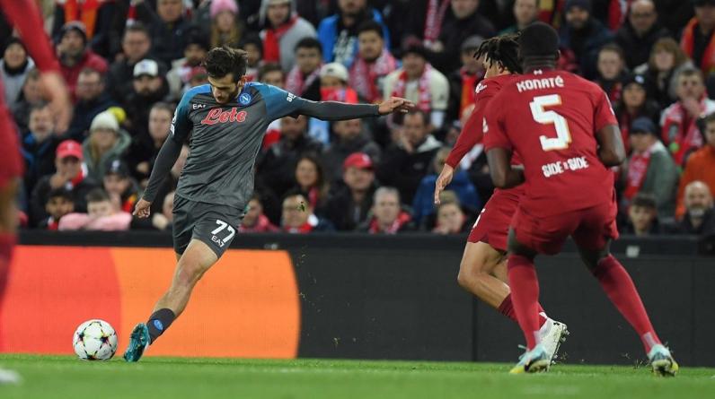 Спортдир «Наполи»: «Продадим Хвичу «Реалу»? Без шансов»