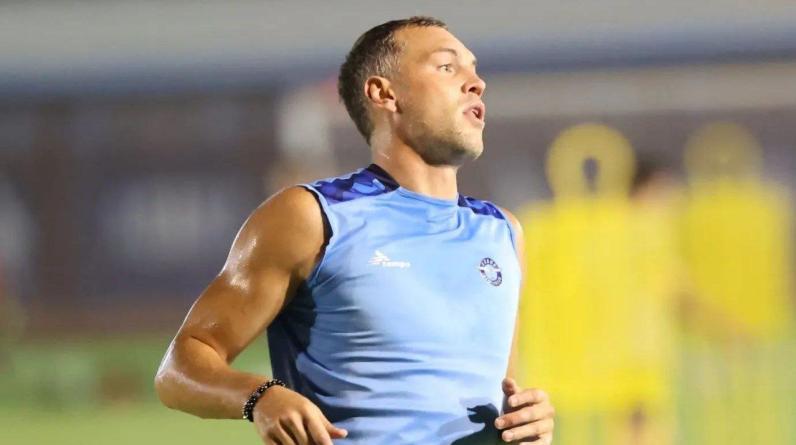 Спортивный директор «Лацио» высказался о Дзюбе. Артем может перейти в «Венецию»