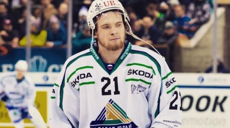 Суд оштрафовал российского хоккеиста на 2,2 миллиона рублей за попытку избежать службы в армии