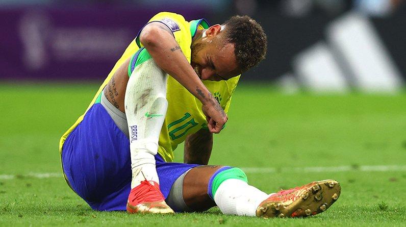 Что с травмой Неймара и сыграет ли форвард на ЧМ? Тренер излучает оптимизм, игрок пишет в соцсетях