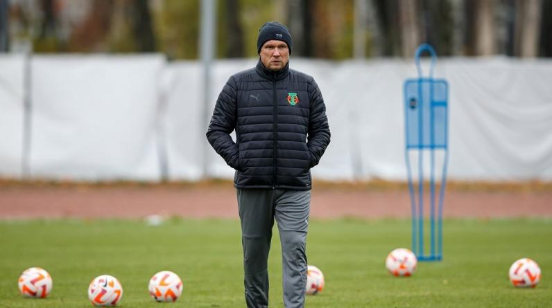 «Тащусь от Промеса, но так нельзя». Талалаев вспомнил ссору Промеса и игроков «Ахмата»