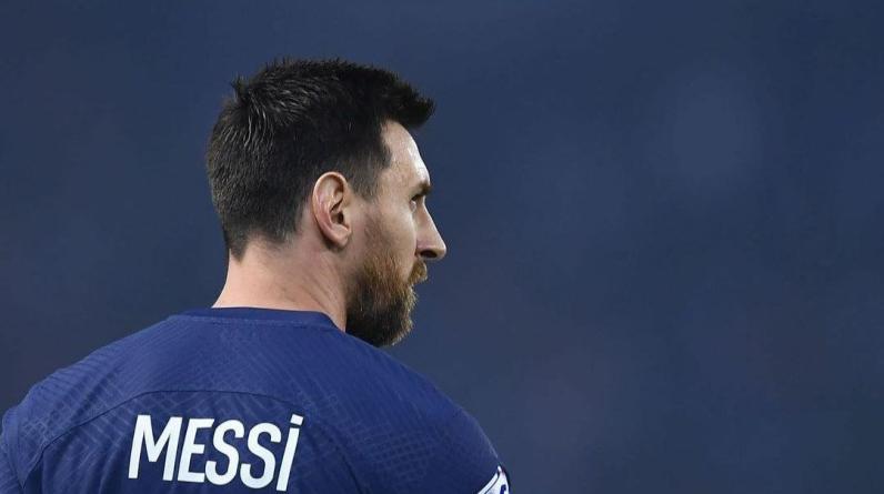 Тренер «Аль-Насра» рассказал о переходе Роналду и пошутил: «Я пытался привезти Месси из Дохи»