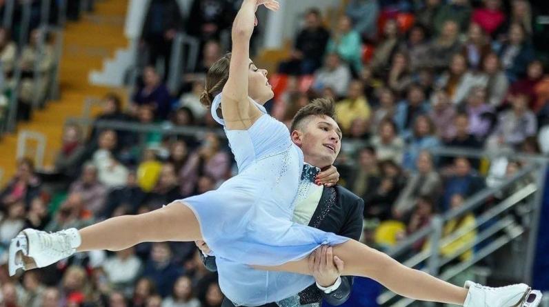 У Мишиной и Галлямова на ЧР баллы выше мирового рекорда. А Бойкова засветила 7-килограммовое платье