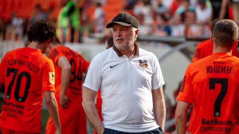 «У меня прозвище Царь было». Шалимов и Мостовой поссорились из-за звания лучшего легионера