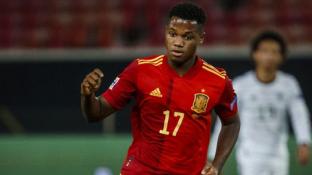 В Испании смеются над фото заявки сборной на ЧМ-2022 – голову Фати прифотошопили не к тому туловищу