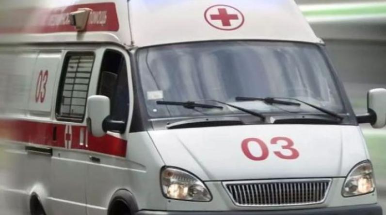 Врачи скорой помощи отказались везти в больницу травмированного хоккеиста