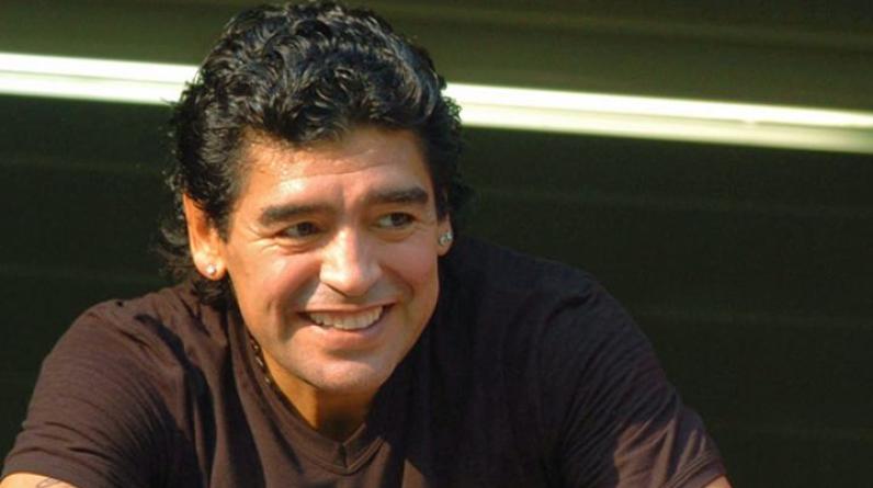 Забитый «рукой бога» мяч Марадоны с ЧМ-1986 ушел на аукционе за 2,3 миллиона евро