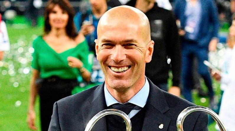 Зидан возглавит Францию после чемпионата мира. Ради сборной Зизу отказал «ПСЖ» и «МЮ»